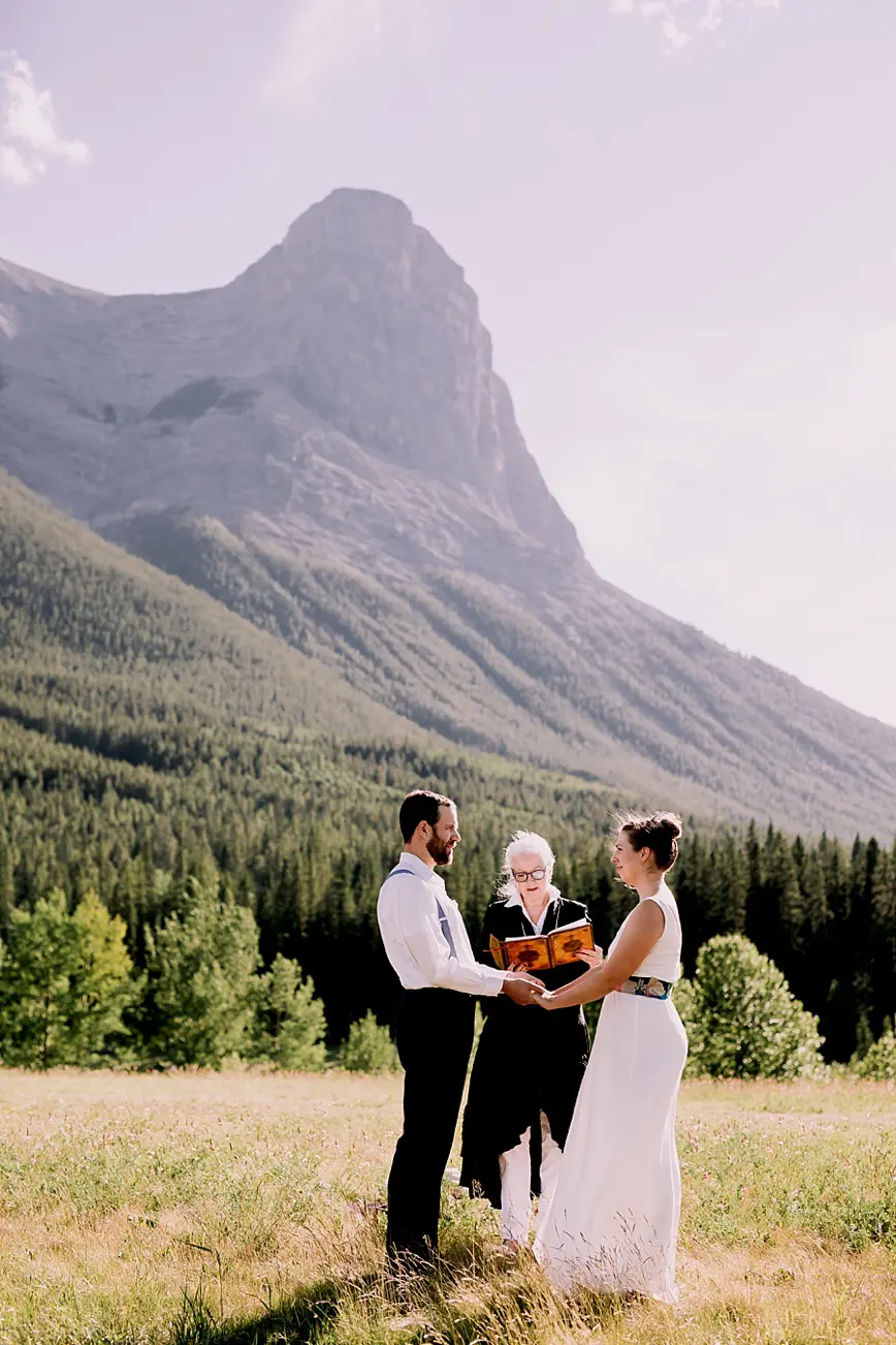 canmore elopement photographer, mountain wedding, banff wedding, bride and groom, outdoor wedding, canadian rockies elopement