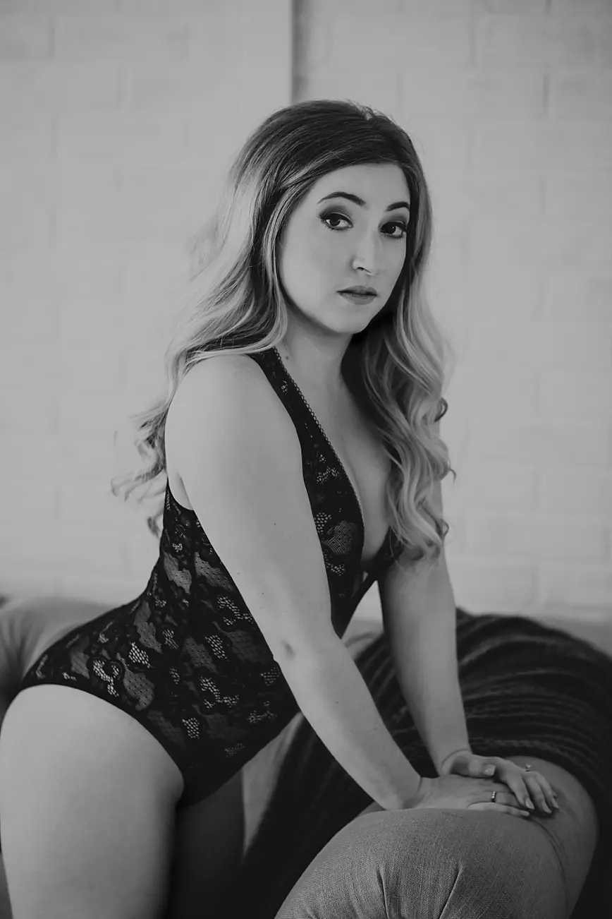 calgary boudoir photographer