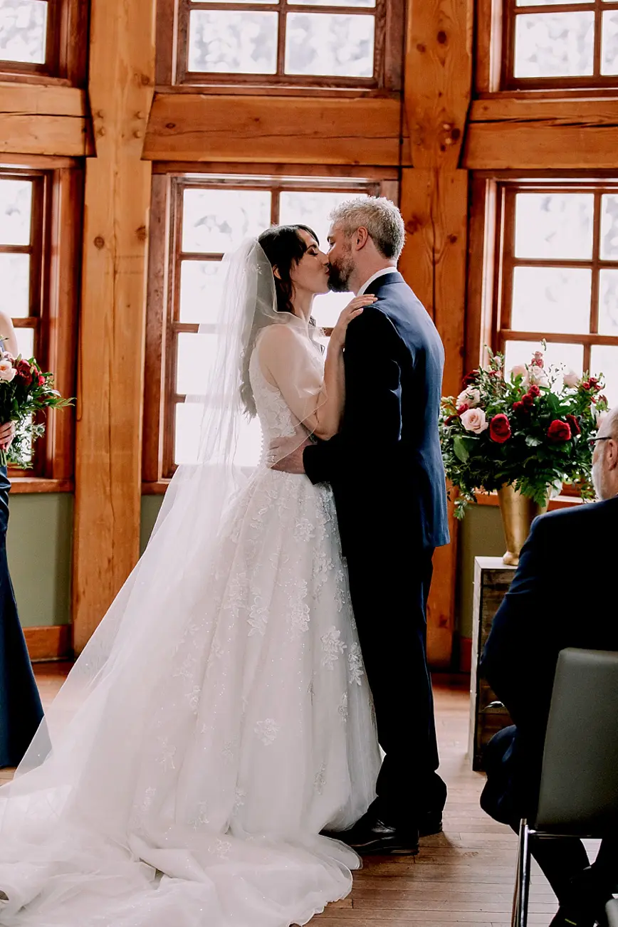 winter_wedding_emerald_lake_lodge