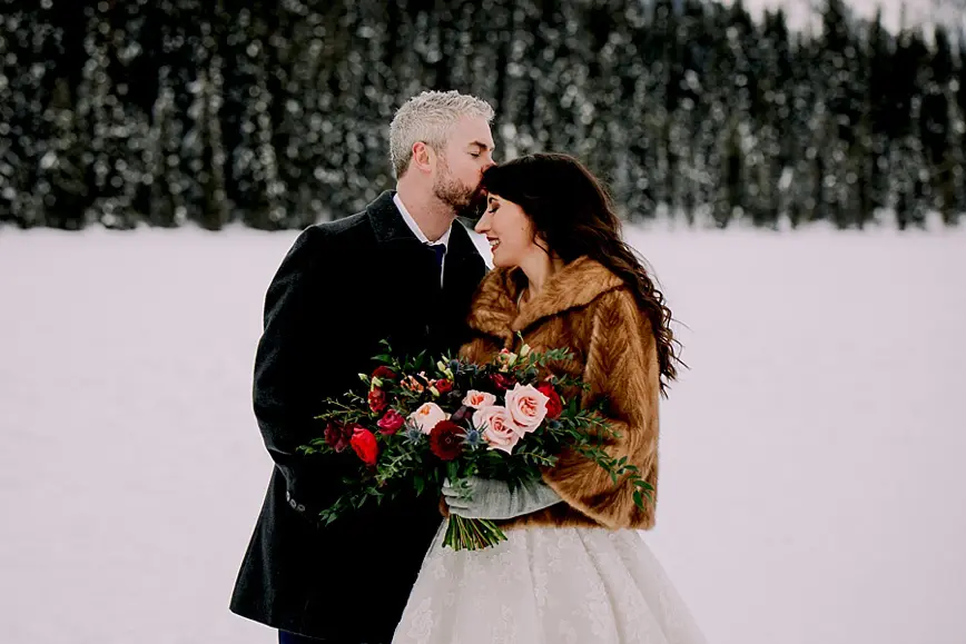 winter_wedding_emerald_lake_lodge