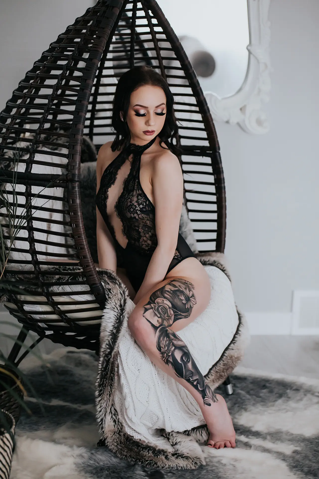 boudoir photoshoot, boudoir ideas, boudoir poses, boudoir inspiration, in studio boudoir, boudoir outfits, boudoir outfit ideas, calgary boudoir photographer