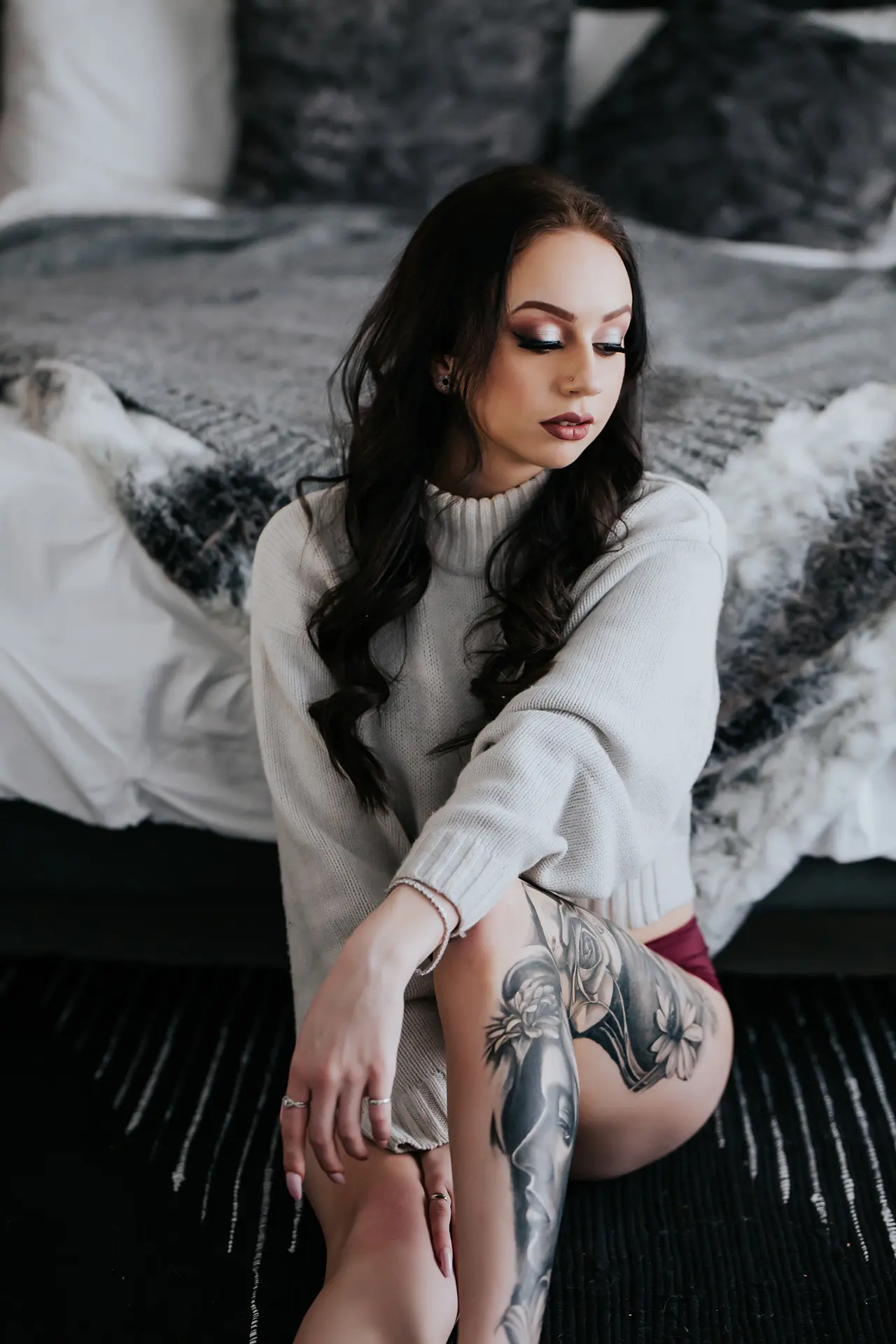 boudoir photoshoot, boudoir ideas, boudoir poses, boudoir inspiration, in studio boudoir, boudoir outfits, boudoir outfit ideas, calgary boudoir photographer