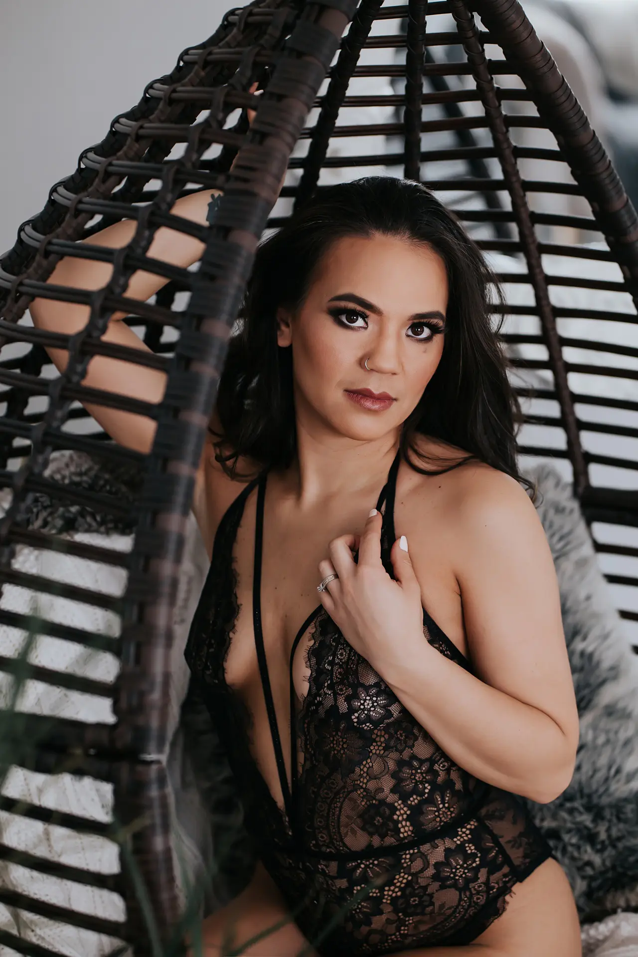 calgary boudoir photographers, boudoir photos, boudoir ideas, boudoir outfits, boudoir poses, boudoir outfit ideas