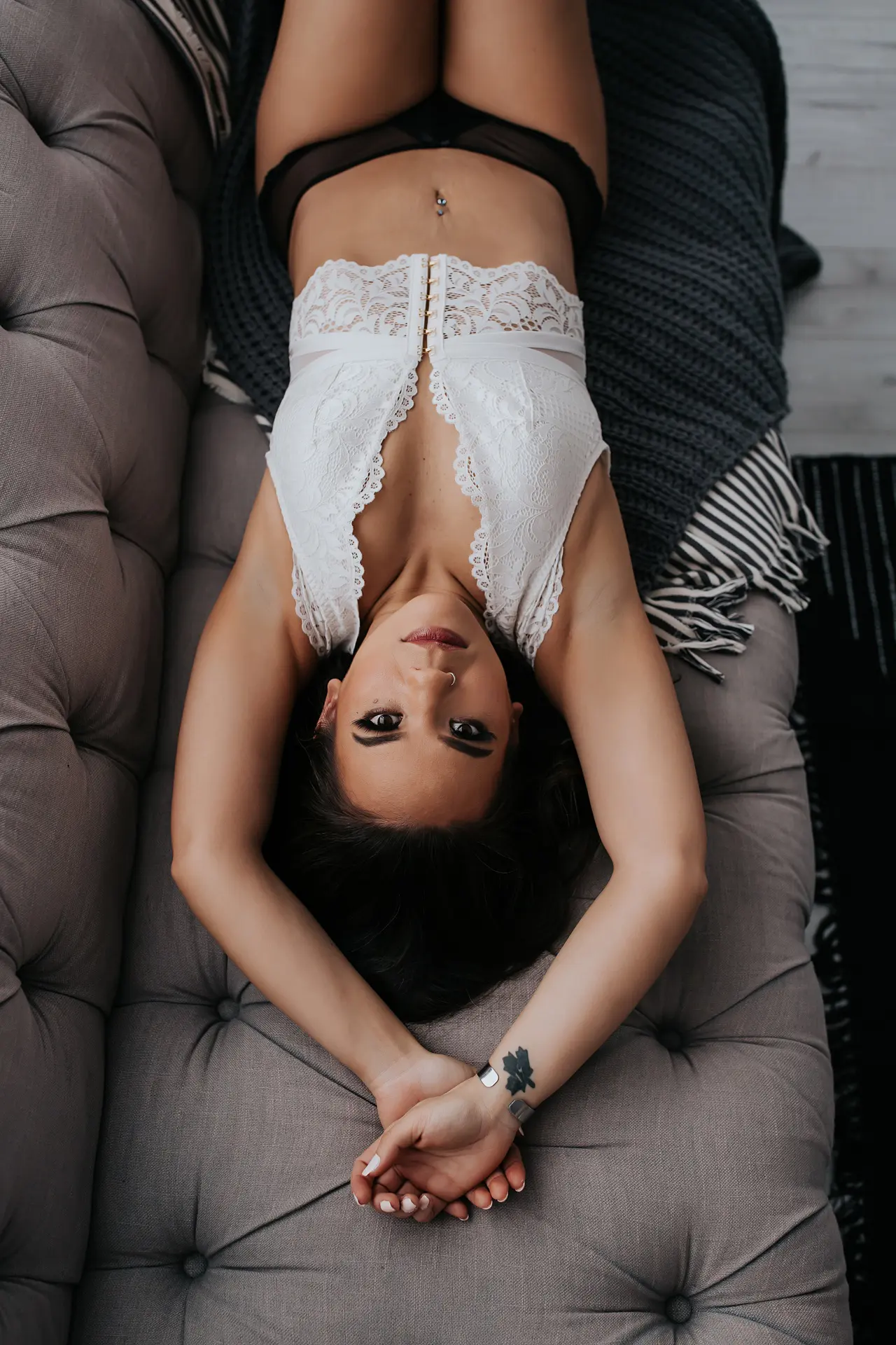calgary boudoir photographers, boudoir photos, boudoir ideas, boudoir outfits, boudoir poses, boudoir outfit ideas
