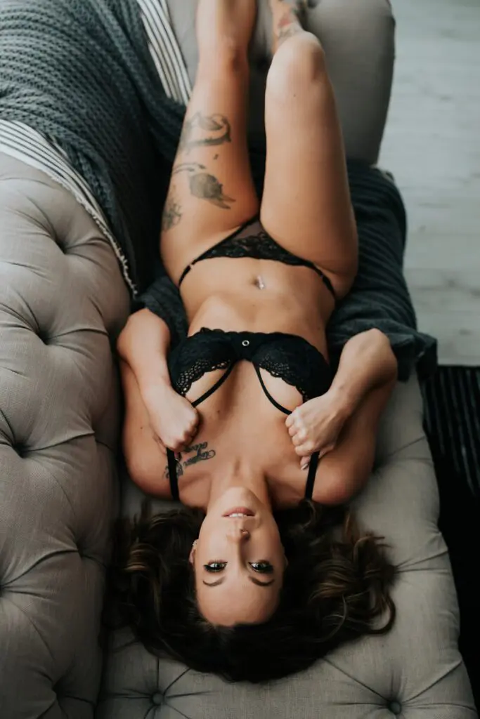 calgary boudoir photographer, calgary boudoir, boudoir ideas, boudoir inspiration, boudoir photoshoot ideas, best boudoir