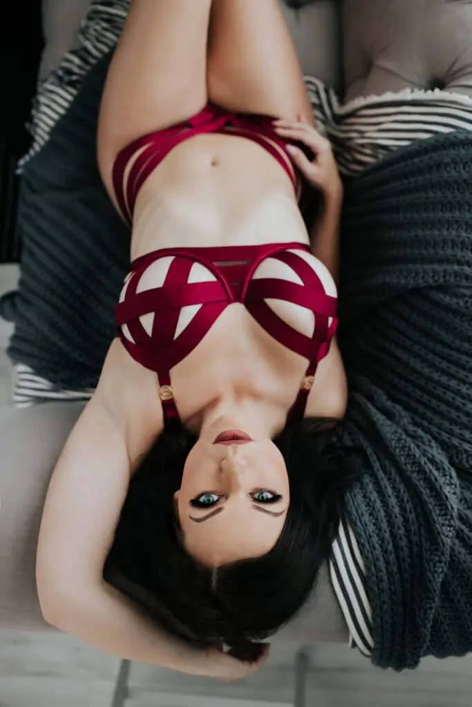 calgary boudoir photographers,,victoria secret, boudoir outift ideas, boudoir inspiration, boudoir poses, fitness boudoir