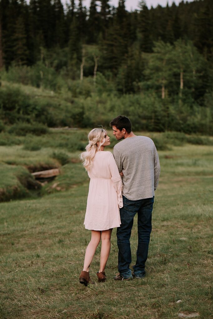 surprise proposal in kananaskis, canmore and kananaskis wedding photographer, proposal photographer
