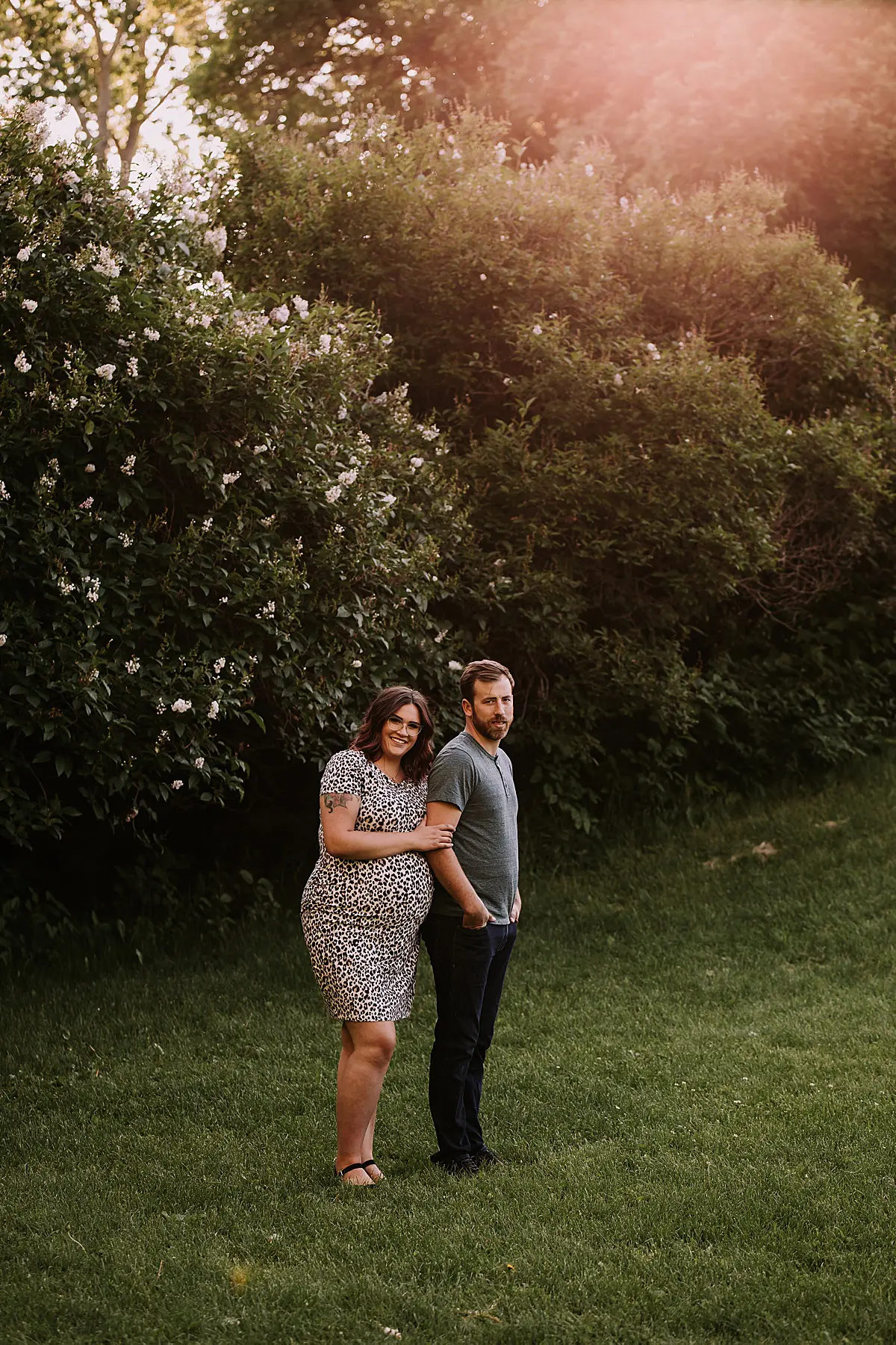 confederation park maternity session